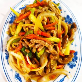 Cerdo Yi Shian Y Ajo Picante