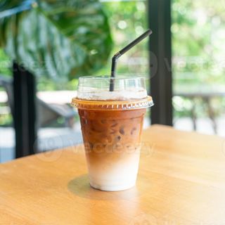 Iced Vanilla Coffee 400ml. 