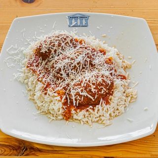 Suzukakia Un piatto ricco di passione greca