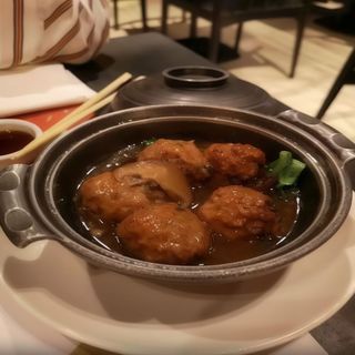 51. bolitas de lomo cerdos caramelizados con salsa agridulce casera