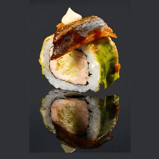 Урамаки змиорка и краб