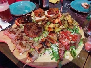 Tagliere	di	carne - per 3 persone