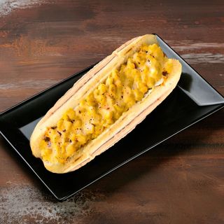 Хот-дог Америка з баварською ковбаскою