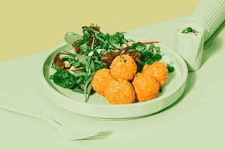 Bulete de cartofi cu sos de ciuperci 250/50gr