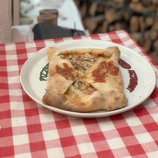 Pizza Zapatilla (30 Cm.)