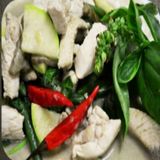 Pollo Con Thai Curry Verde