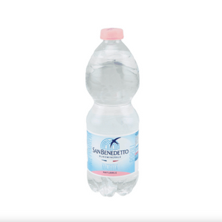 Acqua naturale