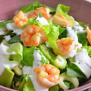 Insalata con gamberi