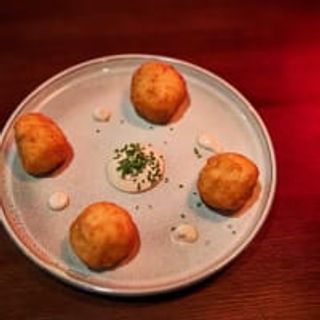 Bombas de camembert
