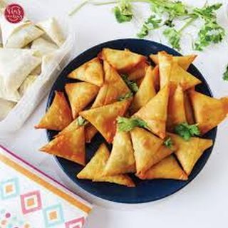 Feta & Coriander Samosas (3pcs)
