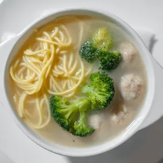 Куриный суп с фрикадельками (300 гр)
