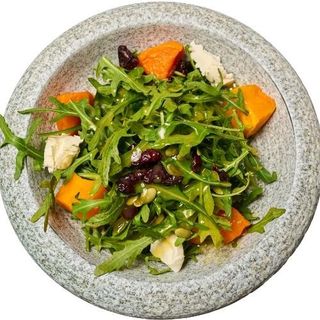 Салат Руккола с тыквой