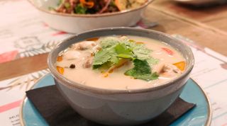 Tom Kha Hed