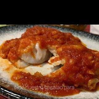Plato De Bacalao Con Tomate Casero