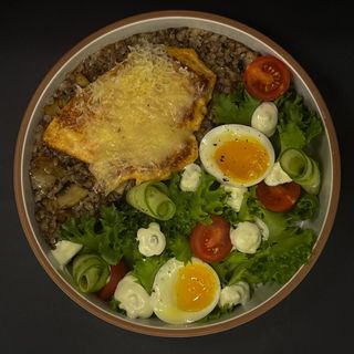 Гречана каша з білими грибами