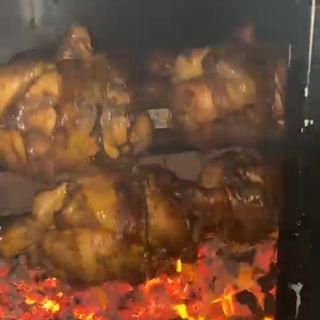 Medio pollo ala brasa el punto 
