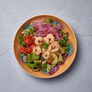 Ensalada langostinos y aguacate