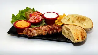 Obrok pileći ražnjić 200g