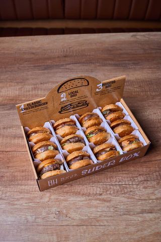 BH Bros cheeseburger slider box 12 kom