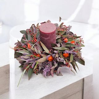 Wianek z Eukaliptusa ze świecą 