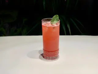 Полуниця з базиліком (450ml)