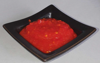 Sos picant pe baza de rosii 40 gr