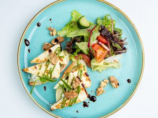 Брускетта с сёмгой