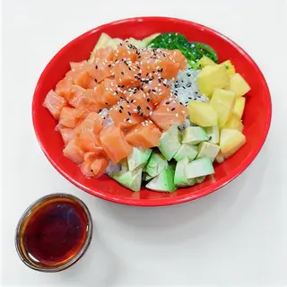 56. Poke De Salmón