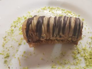 Baklawa de almendra con chocolate