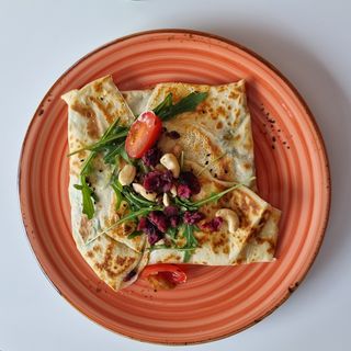 Naleśnik z kurczakiem w śmietanie