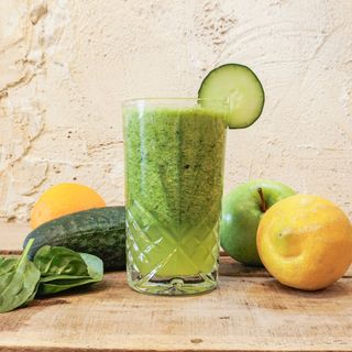 GREEN LIGHT (Purifica y quema grasa)