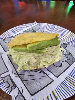 Arepa De Reina Pepiada (1 Ud.)