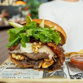 Burger La Jefa (180 G.)