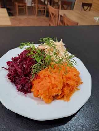 Zestaw surówek 300 g