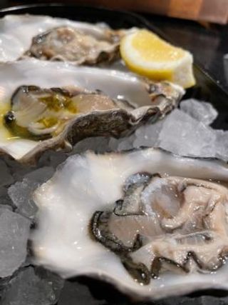 Ostres al natural