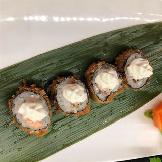 Hossomaki Sake Furai (Hot Roll)