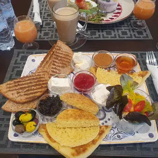 Petit Déjeuner Oriental