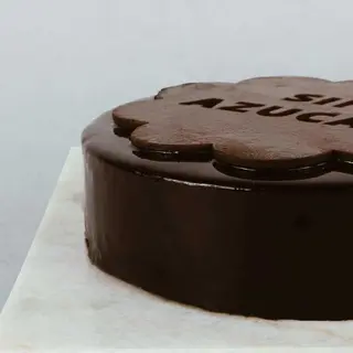 Tarta de Chocolate y Frambuesas SIN AZÚCAR