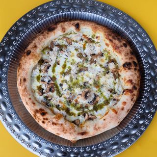 Піца Чікенпесто