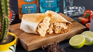 ჩილი კონ კარნე ბურიტო(ღორის ხორცი )