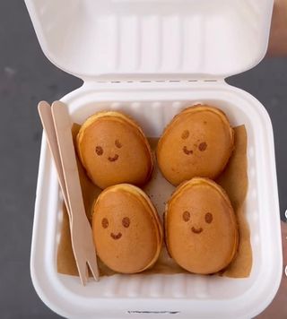 Smiling pancakes 
