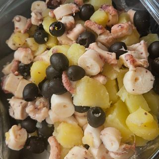 Polpo con patate e olive