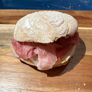 Mini panino al prosciutto crudo