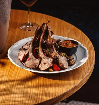 ხბოს ანტრეკოტი გამომცხვარი