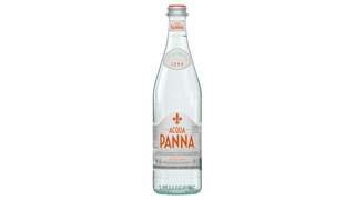 Woda niegazowana acqua panna