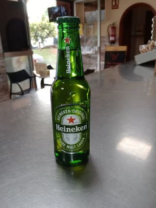 Cerveza Heineken (pequeña)