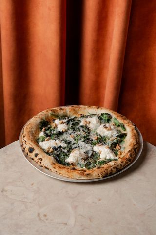 Espinafre, Ricota, Burrata & Nozes