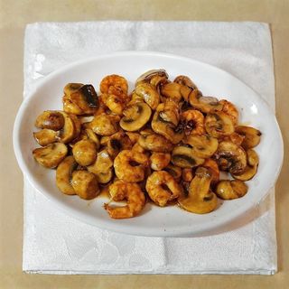 Gambas Con Champiñones