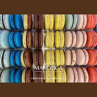 Box macaron assortiti   12  pezzi 