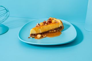 Tort Cheesecake Caramel & Peanuts 2kg